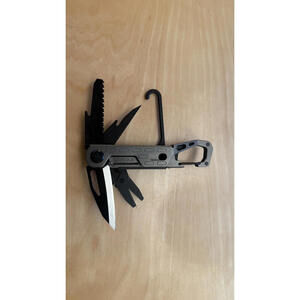 Gerber Stakeout Camp Tool Multitool